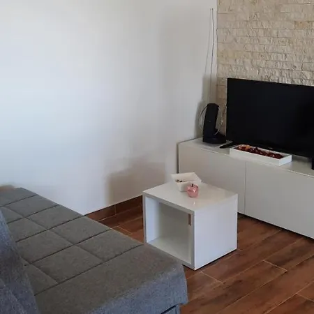 Appartement Sanja *
