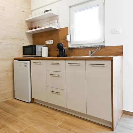 Appartement Sanja *